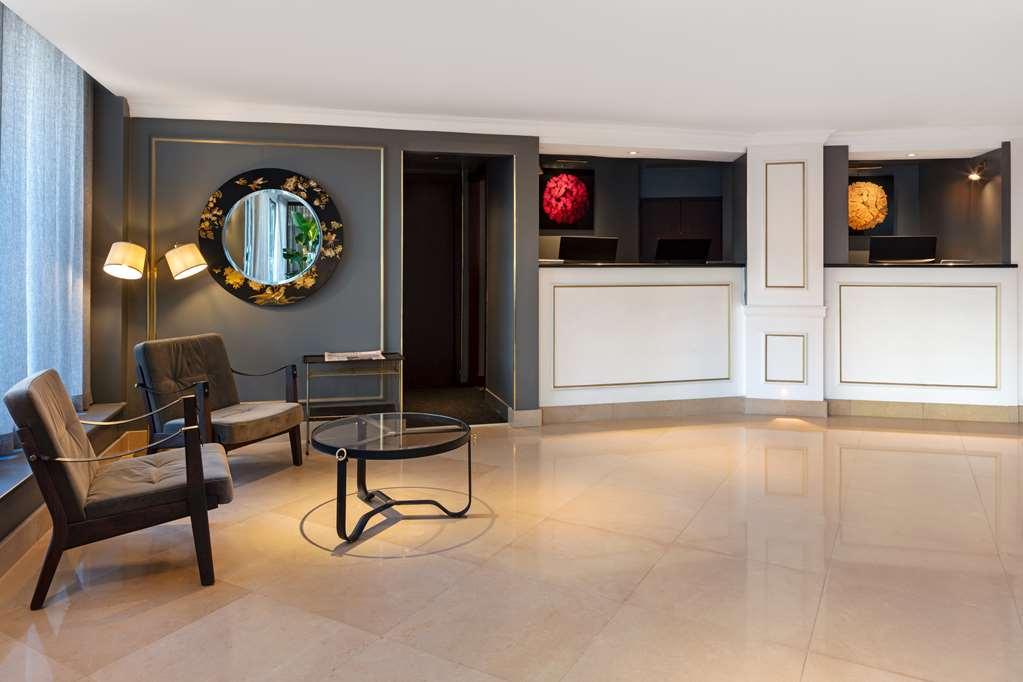 Radisson Blu Hotel, Bond Street Hotel